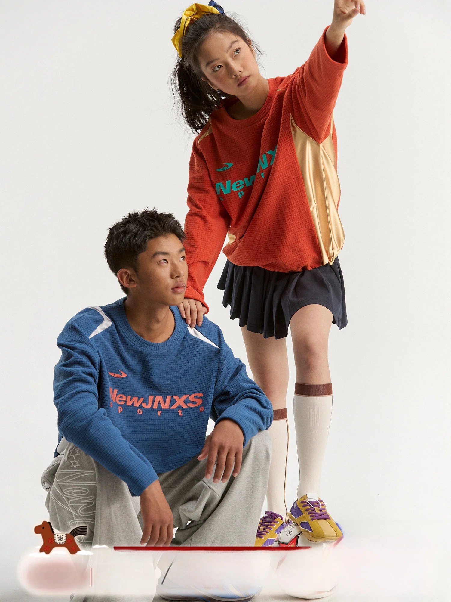 

NewJNXS Relay Knitted T-irt Color Blo Plaid Velvet Fabric Loose oulder Spor Sle for Youth And Couples