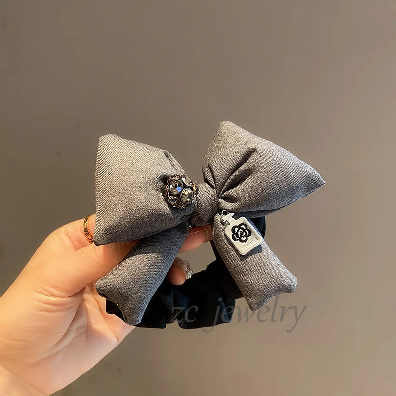 

Korea Dongdaemun Gray Cotton-Filled 3D Bow Knot Hair Tie for Women High-End Fashion Sweet Bun Hair Accessory