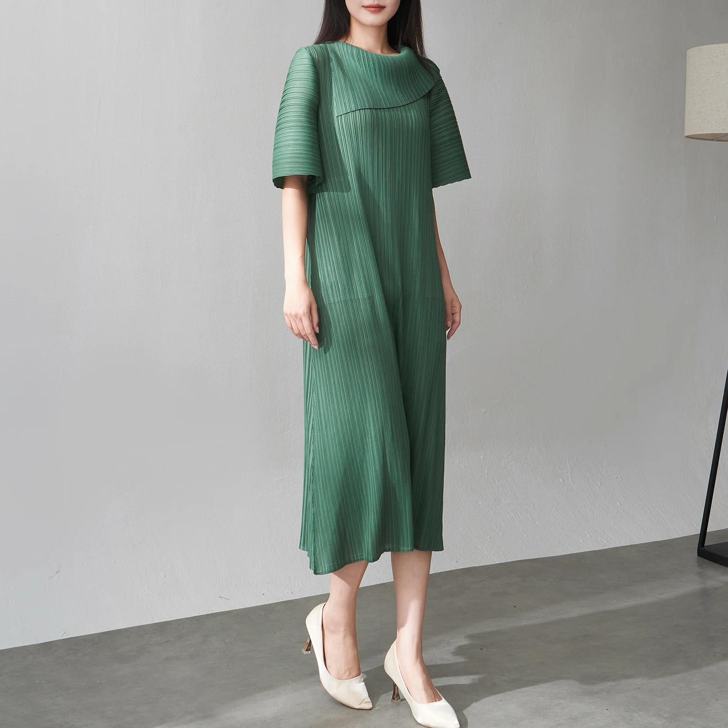 

2025 Summer Miyake Pleated Dress Women's Casual Loose Dress