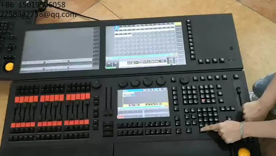 Stage Lighting Console DMX With I7 CPU,Two Motorized 15.4 Inch Touchscreens for Concert Event Lighting Intelligent Control