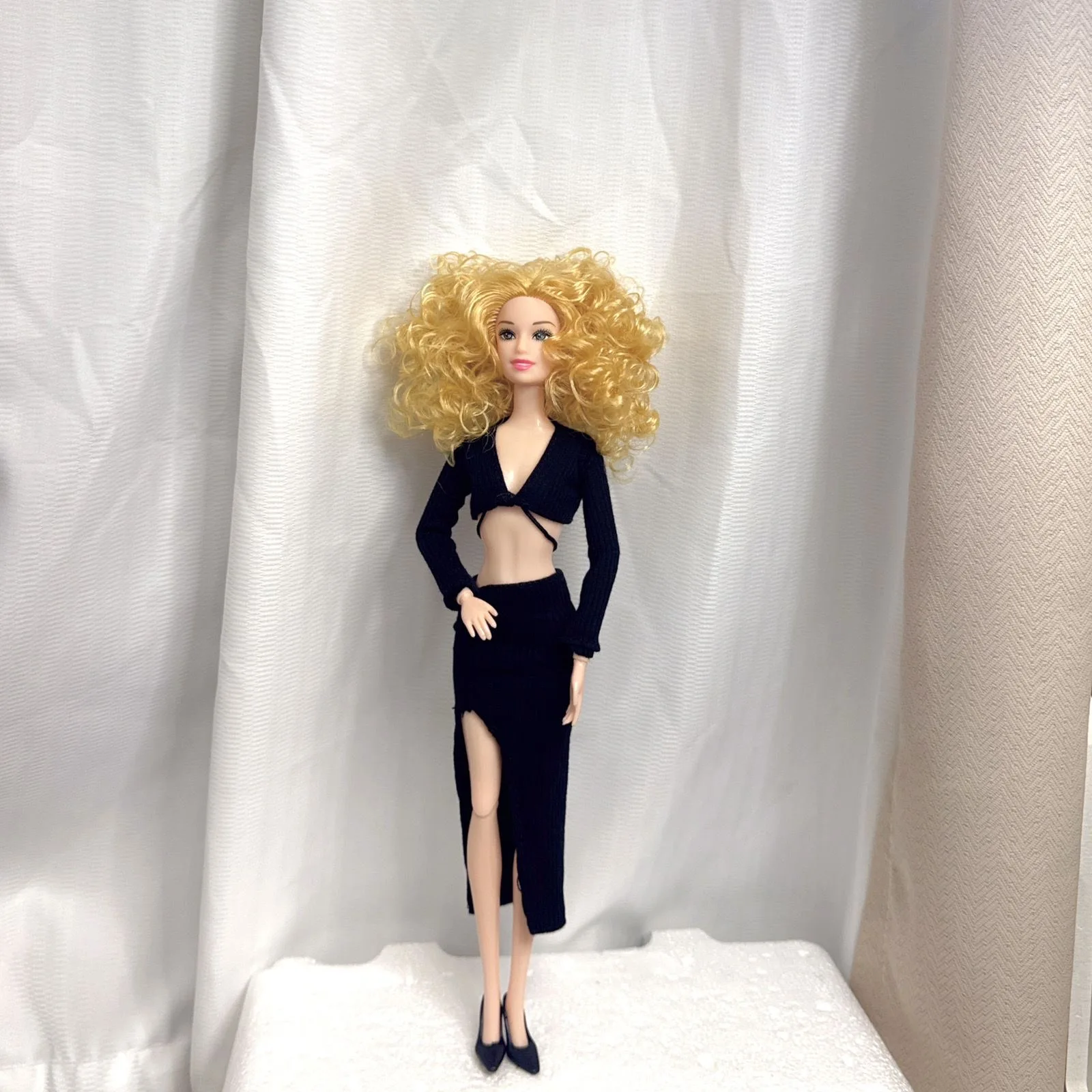 30 CM Mode Supermodel Pop Witte Huid/krullend Haar Lichaam Gewrichten Beweegbare 1/6 BJD Pop Sexy Vest + rok Set Speelhuis Speelgoed Geschenken