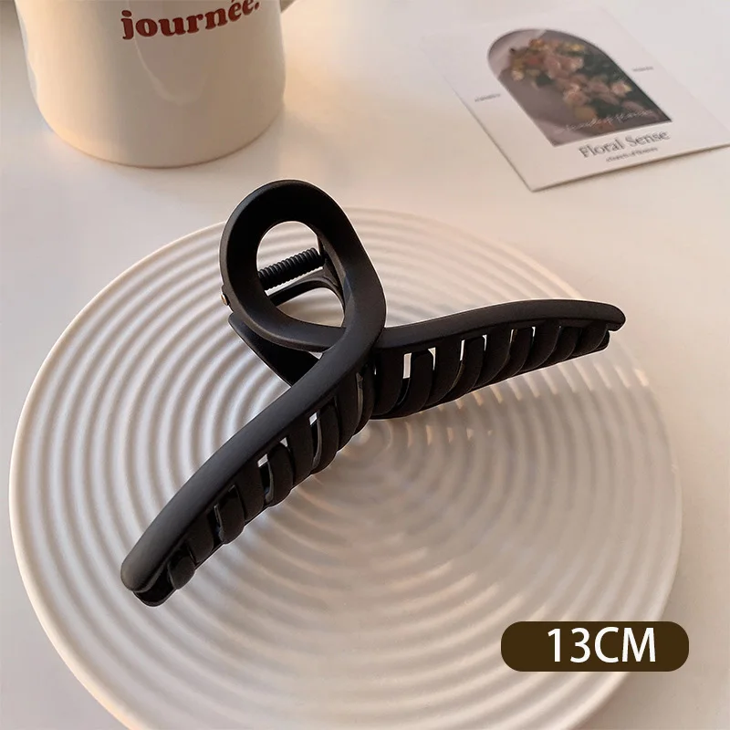 Fermaglio per capelli con lettera nera per le donne moda francese elegante fermagli per capelli grandi Clip per artigli per capelli ragazze forcine accessori per capelli coreani