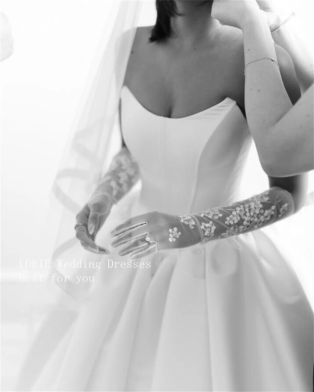 LORIE Luxury A Line Wedding Dress Elegant Boat Neck Bridal Dresses Waist Cinching Sleeveless Wedding Gown Customized 2026