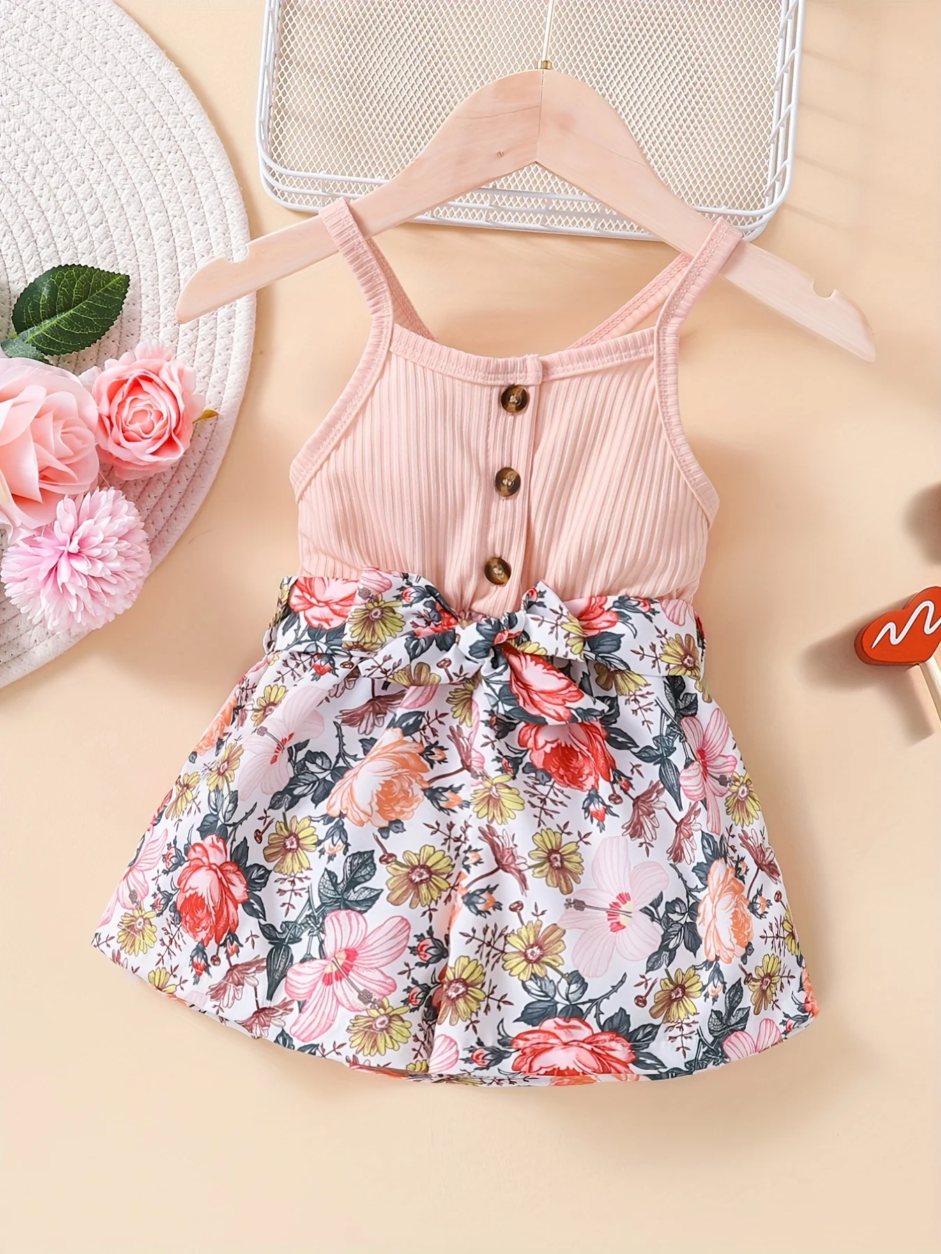 Summer style camisole, flower printed waistband, fashionable jumpsuit shorts for infants and young girls