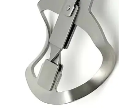 

Сепаратор зубов, делитель, клиновой фиксатор, передние зубы, задние зубы, ортодонтическая матрица, резиновая плотина, стоматолог, уход за полостью рта