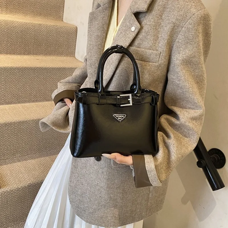 

Exquisite Practical Tote Bag Ladies Office Daily Work Commuting Attractive Chic Dainty Elegant Portable