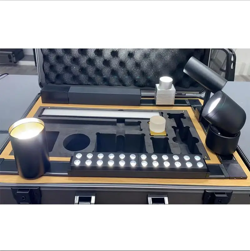 Ultra-thin Magnetic LED Track Light System Box for Portable Customized Track Lighting Sample Kit for LED Track Lights for