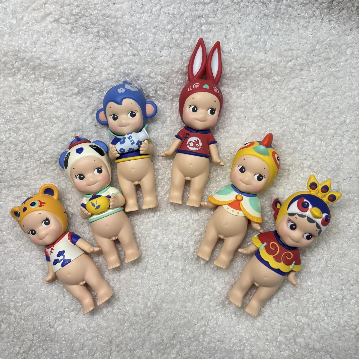 

Мини-фигурка Sonny Angel Chinoiserie Series без сумки, без коробки, глухая коробка, кепка с изображением тигра, китайская панда, Пекинская опера, павлин SAS65707