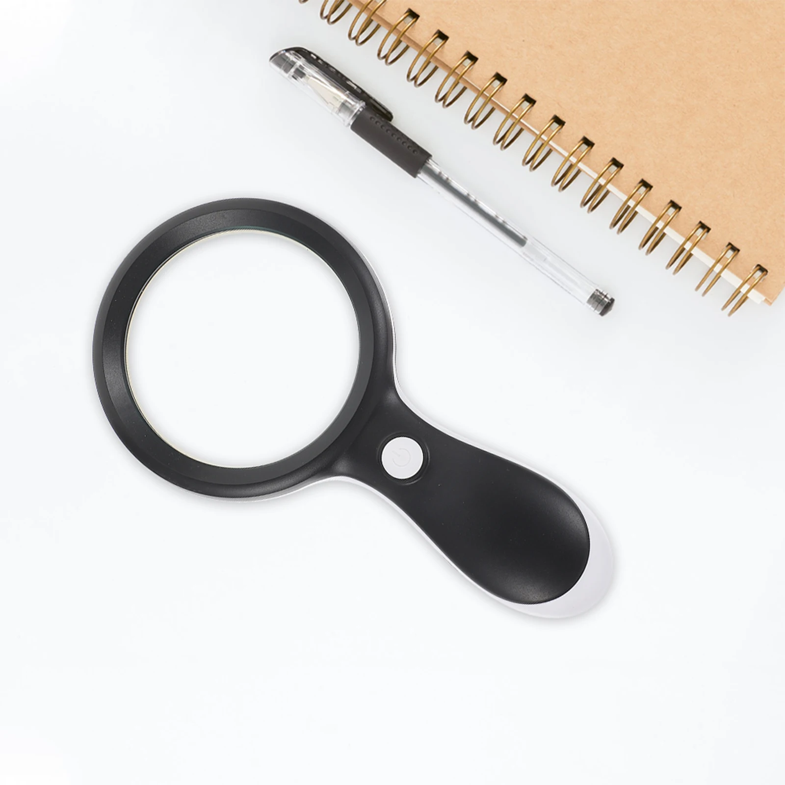 

Handheld Magnifier Portable Reading Glasses Black ABS Magnifying Glass Leopard Print with LED Light for Home Outdoor Use