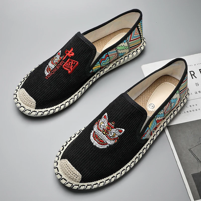 

Chinese Style Embroidered Fisherman Shoes Man Espadrilles 2025 Summer Men's Casual Shoes Comfortable Flats Cloth Shoes For Man