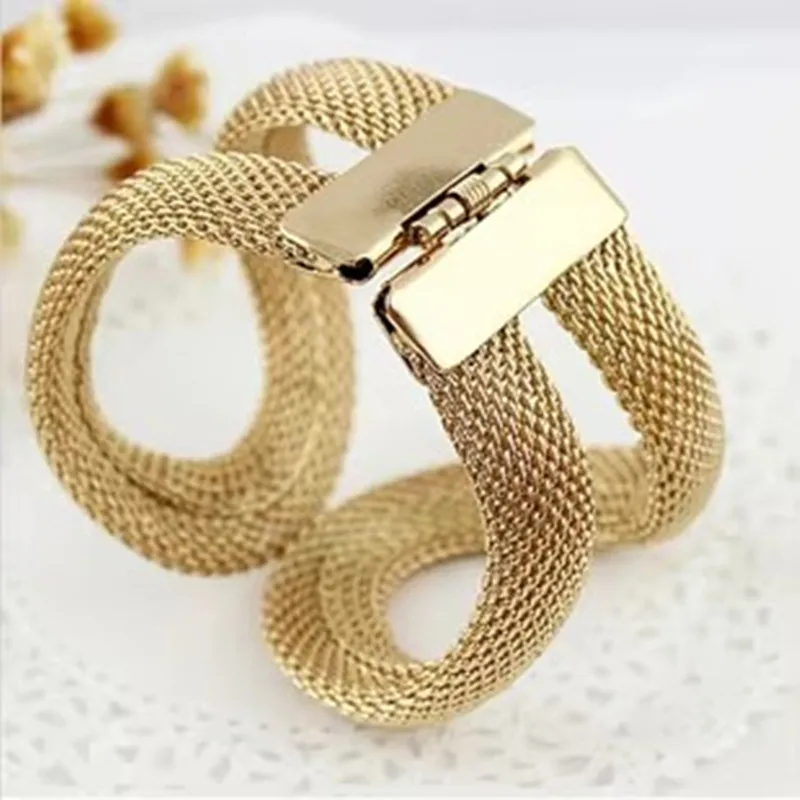 fashion popular Gift Jewelry Elegent Twisted Golden Alloy Wide Spring large Cuff Bracelet Bangles Costume royal crown