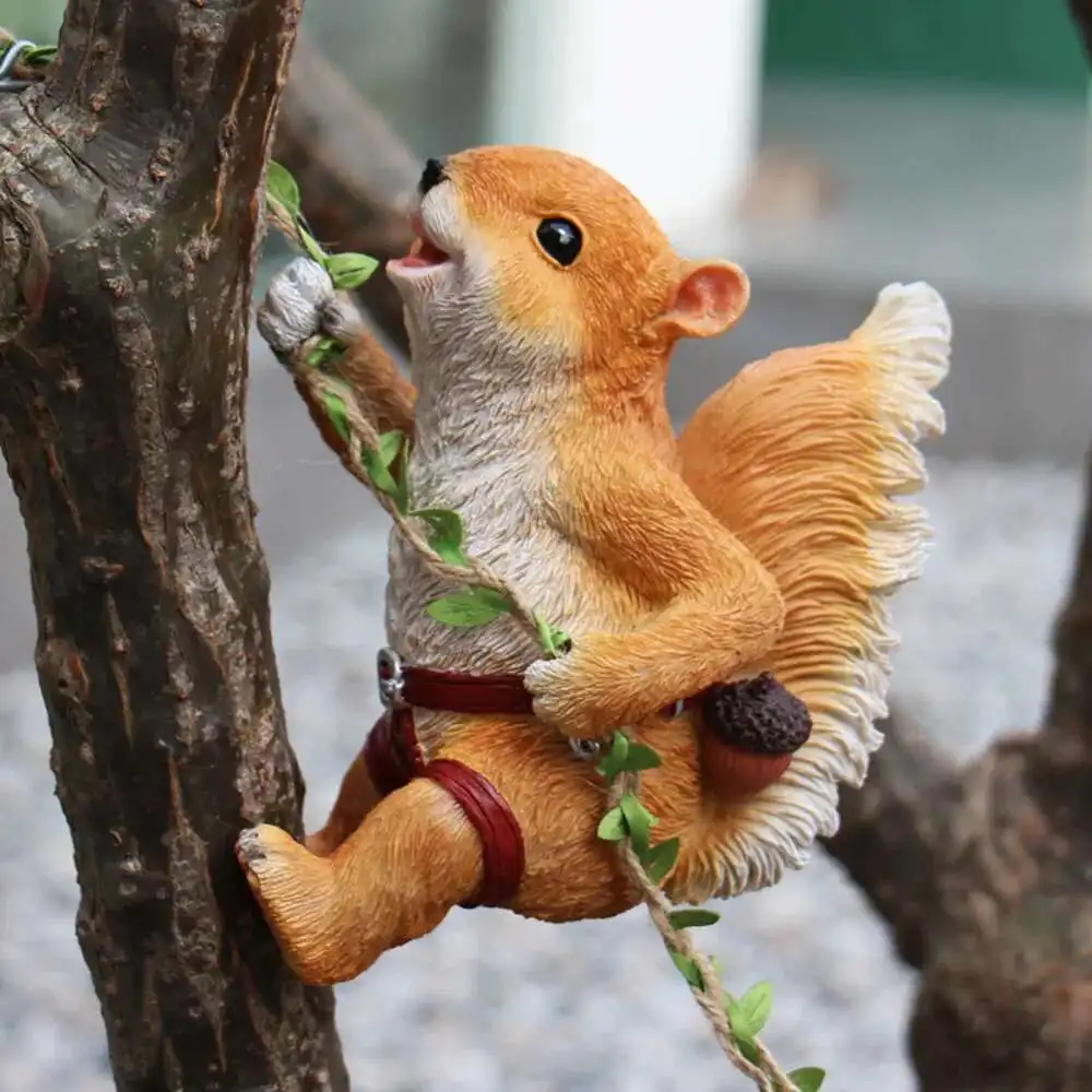 

Outdoor Garden Pot Hanging Cute Squirrels Climbing Trees, Pipelines, Balconies, Courtyards, Kindergartens, Decorative Wall