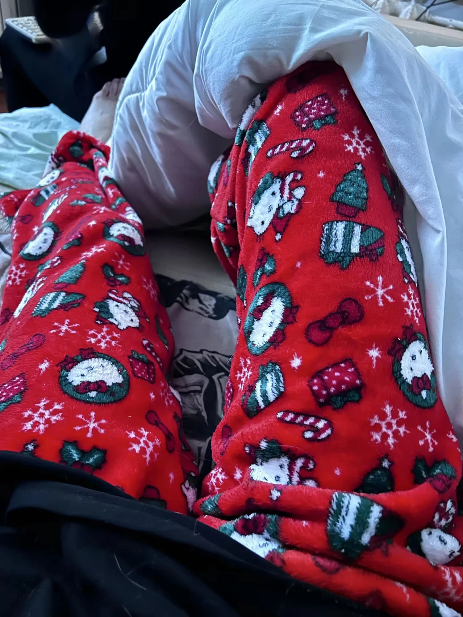 Dessin animé mignon HelloKitty vêtements de nuit pantalons pour femmes automne et hiver chaud corail flanelle vêtements de nuit de marche vêtements de maison