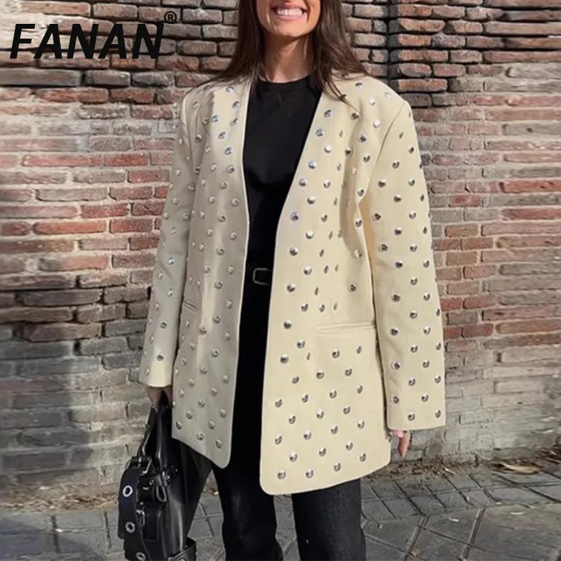 

Уличная одежда FANAN, дизайн с заклепками, блейзеры для женщин, кардиган с v-образным вырезом и длинными рукавами, свободные темпераментные пальто, женские осенние новинки 2023 г.