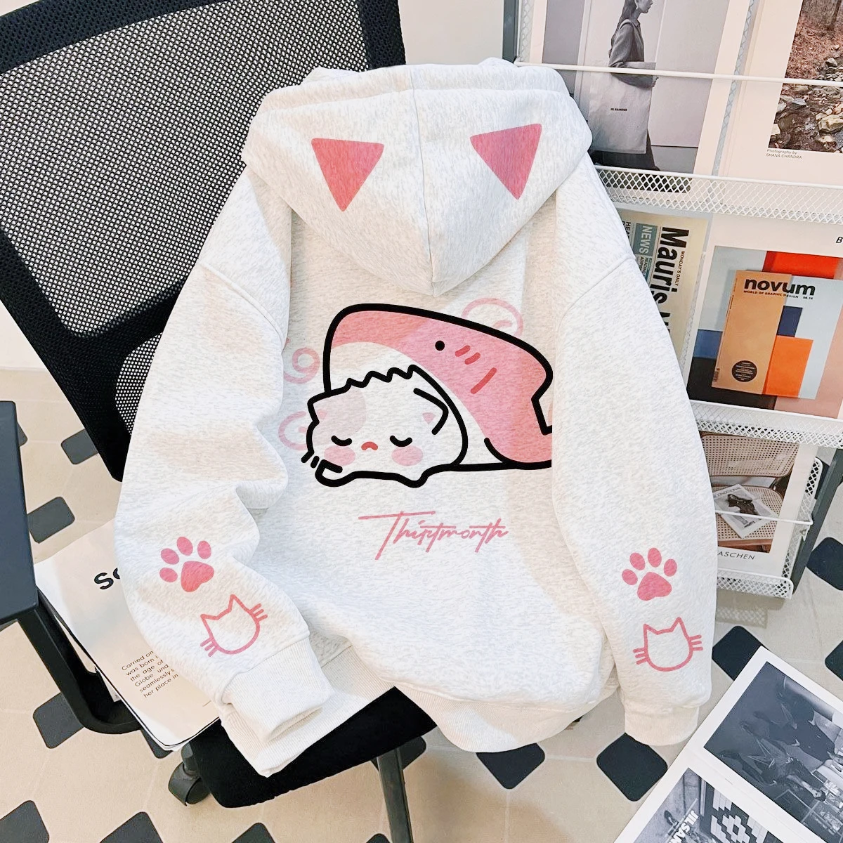 Sweat-shirt à capuche chat requin mignon de dessin animé créatif pour l'automne et l'hiver, ample et décontracté adapté aux garçons et aux filles