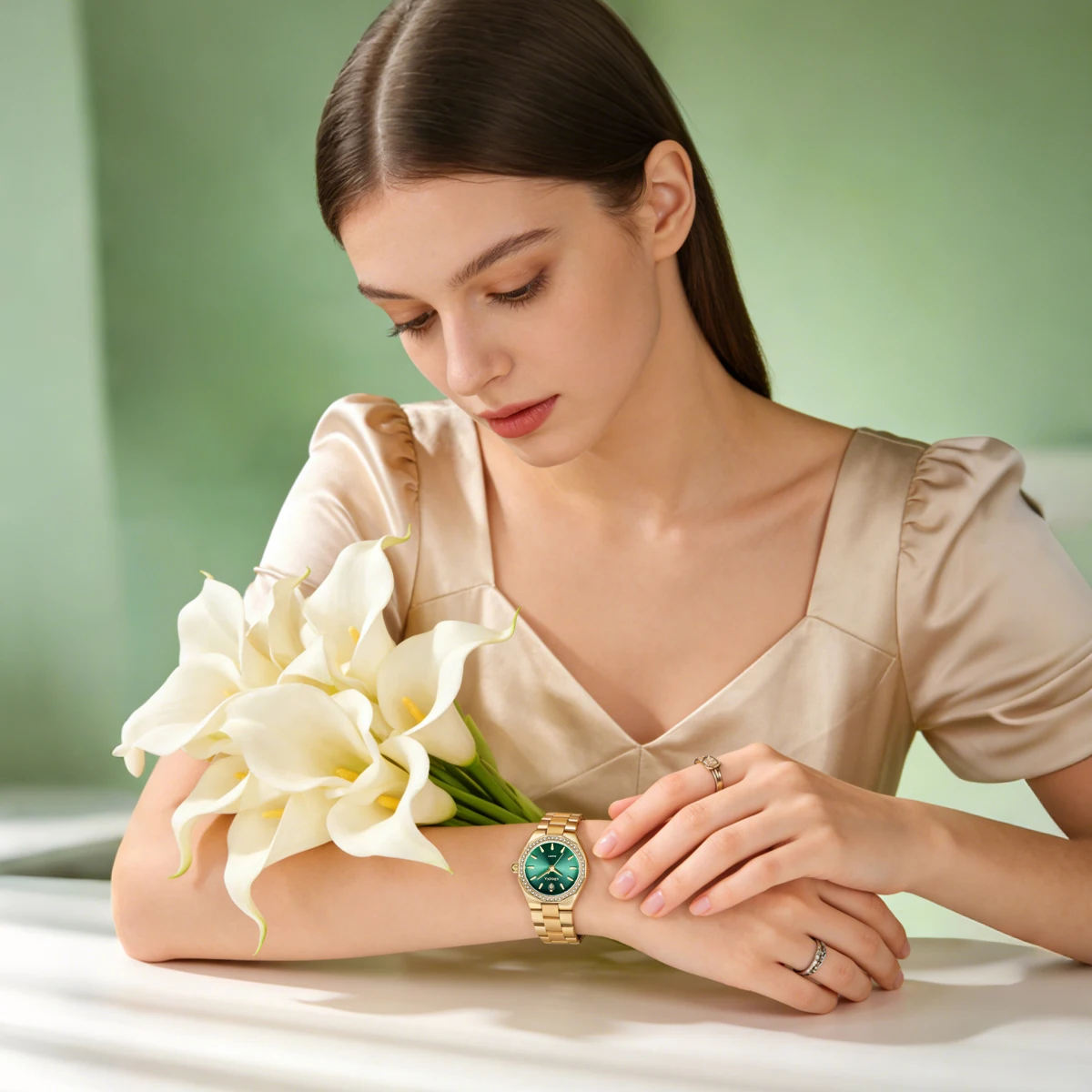 AIMANA Luxury Ladies Gold Watch Green Dial Crystal Bezel Quartz Stainless Steel Strap Elegant Dress Wristwatch for Women