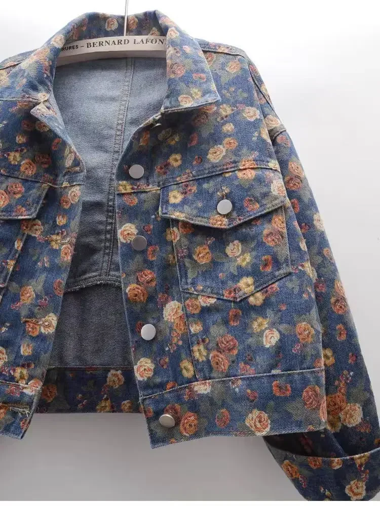 Retro-Modedesign-Sinn Nischendruck-Jeansjacke Damen Herbst und Winter neue lockere lässige Joker-Kurzjacke.