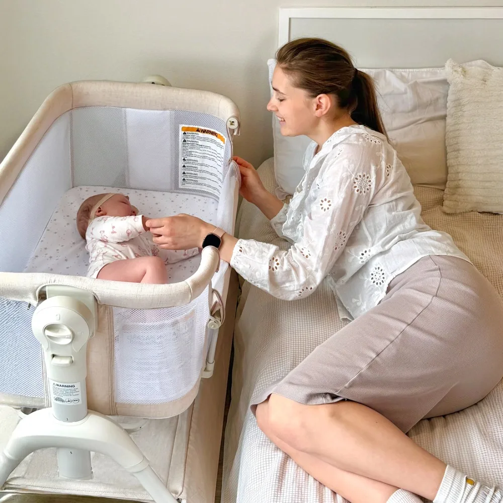3 in 1 Baby Bedside Bassinet Sleeper, Baby Bassinet with Rocking and 5 Heights Adjustable