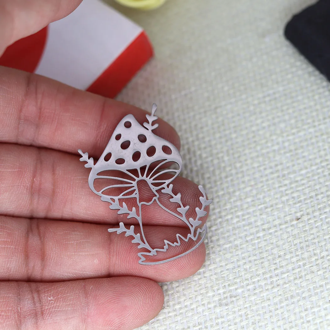 3pcs/ Lot Giant Mushroom Stainless Steel Pendant for Necklace Earring Holiday Gift DIY Jewelry Bulk Accessories