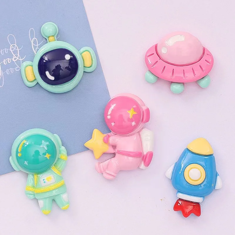 10Pcs New Cute Resin Cartoon Space Astronaut, Earth Cat Series Flat Back Scrapbooking DIY Jewelry Craft Decoration Accessories