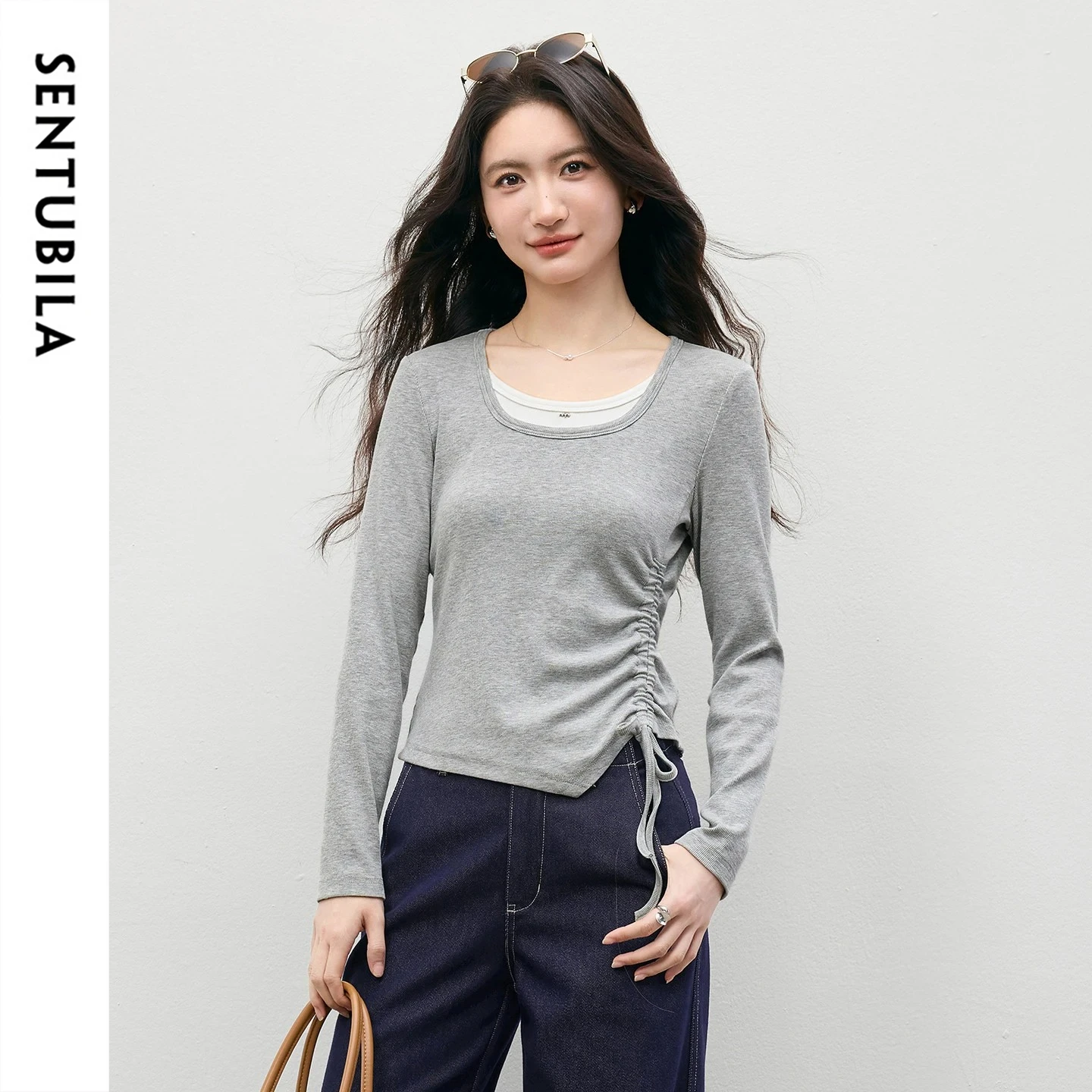 SENTUBILA Women's Elegant Knit Top Contrast Color Fake Two‑piece Double Collar Gathered Drawstring Commuter T‑shirt W61TD6000