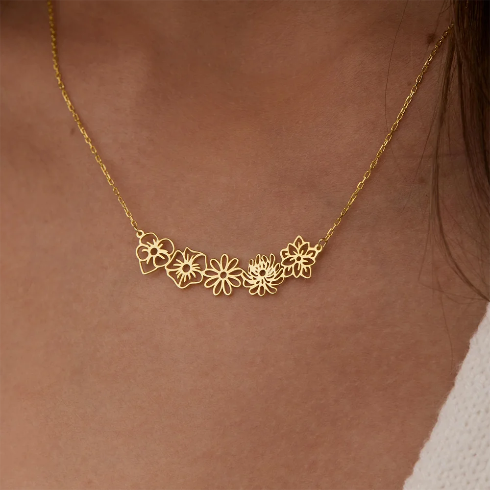 

Custom Family Birth Flower Necklace Elegant Stainless Steel Multiple Birthday Flower Bouquet Charm Jewelry Personalized Her Gift