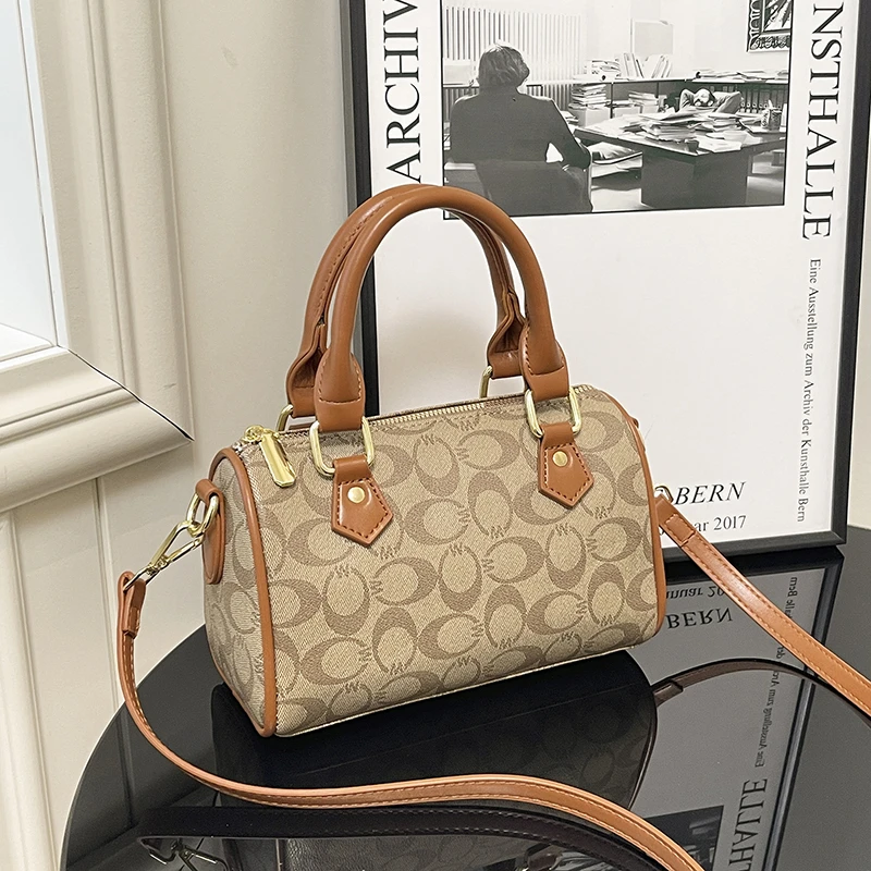 

High Quality Design Leather Handbag Luxury Casual Women's Crossbody Bag Elegant And Trendy Zipper Shoulder Bag