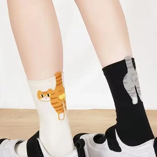 

1 пара женских носков с рисунком кота и колокольчика для женщин, летние хлопковые милые японские забавные спортивные носки средней длины, размеры 36-42
