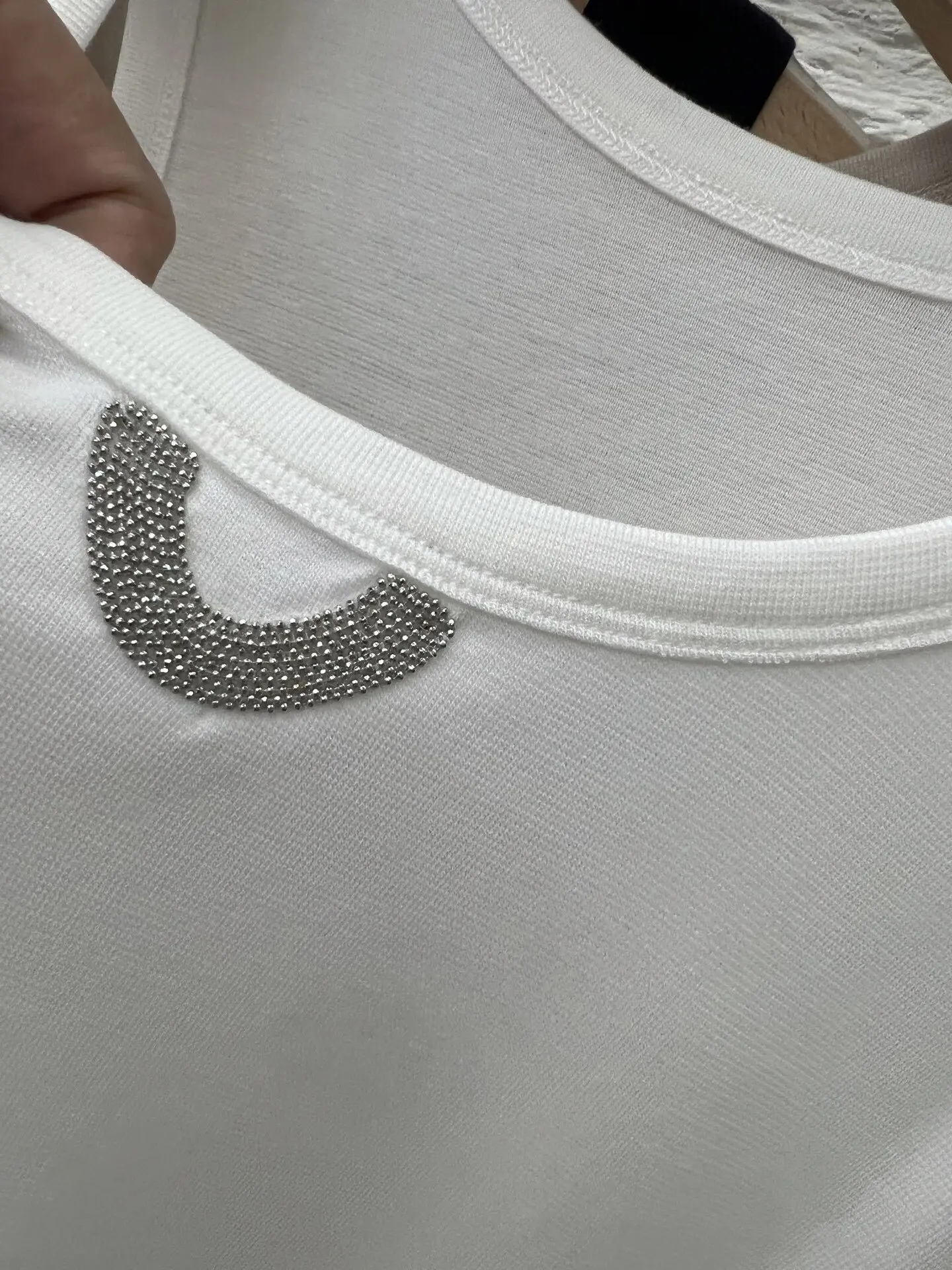 New Spring/Summer Beaded Vest, Sleeveless Silk Wool Top, Versatile And Slimming, Suitable For Outerwear, Camisole For Women