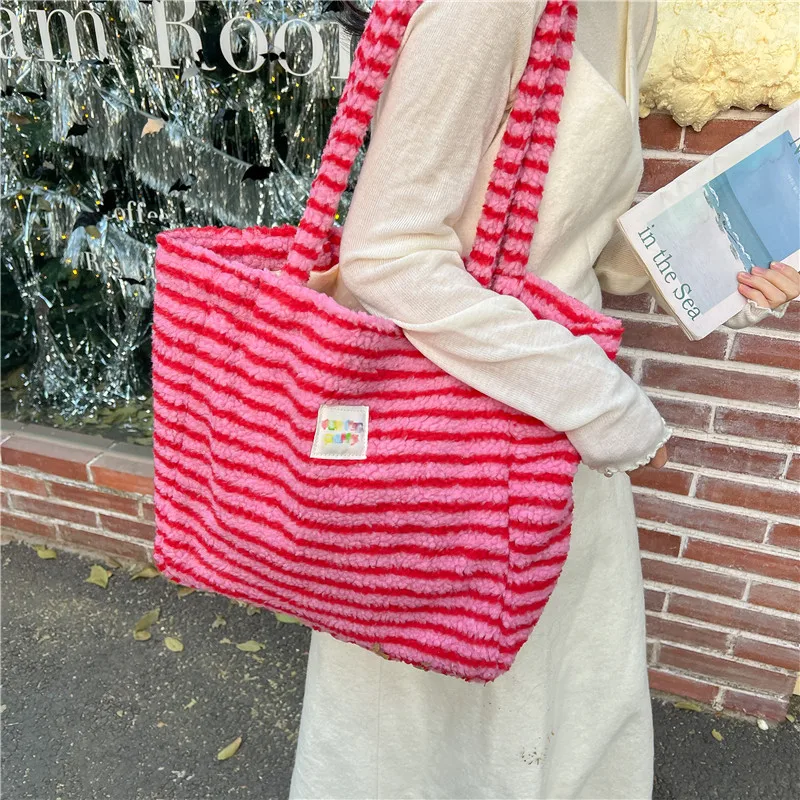 Striped Plush Bag Autumn/Winter New College Style Tote Bag Color Blocked Shoulder Bags Large Capacity Handheld Lamb Plush Bags