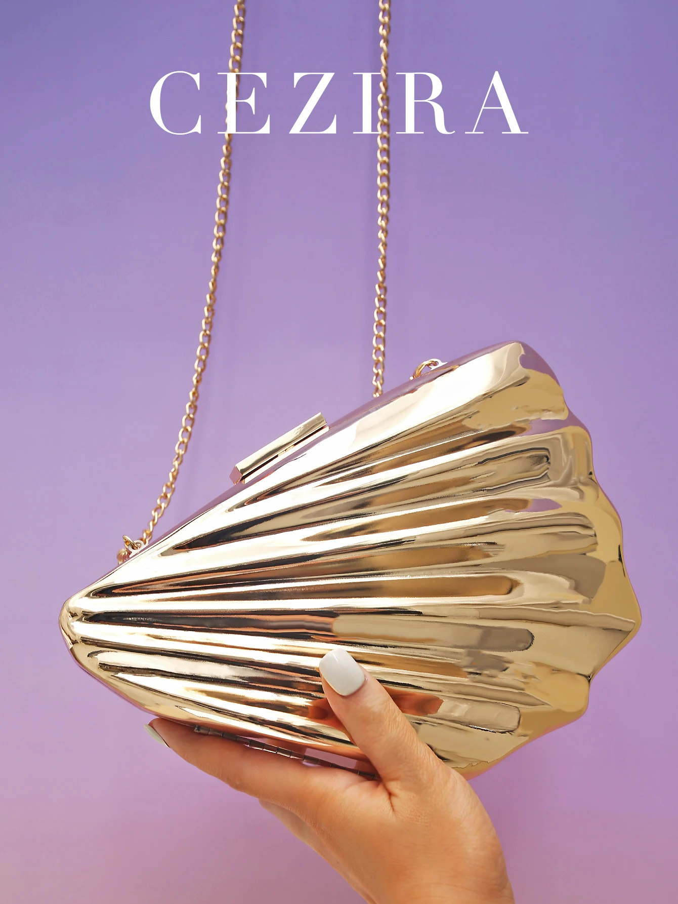 

CEZIRA Luxury Elegant Women Glossy Metal Shell Shaped Evening Clutch Purse Lock Closure Long Chain Cross body Handbag for Party