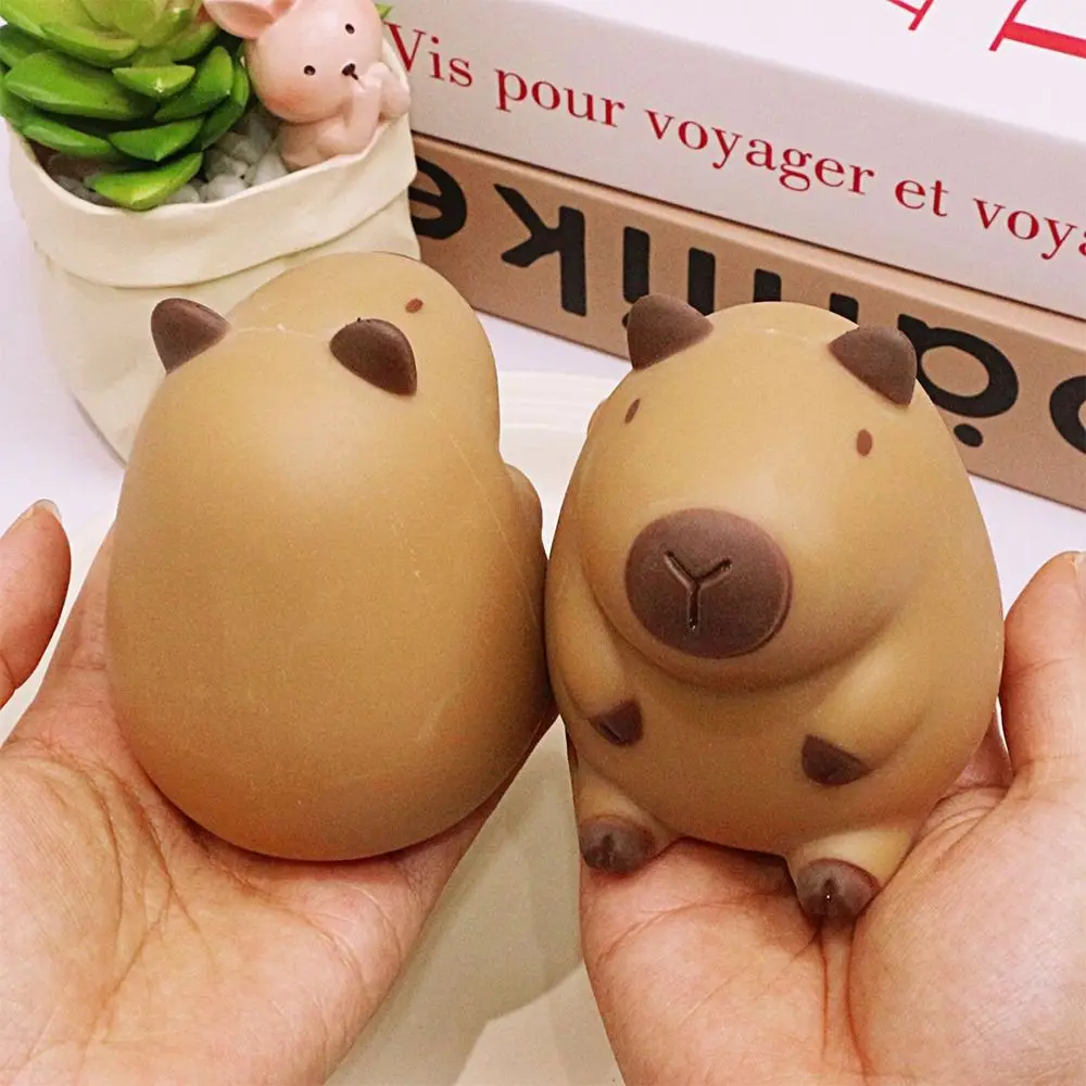 Cute Capybara Squeeze Toy Slow Rebound Kawaii TPR Brown Squeeze Toys Cartoon Capybara Stress Relief Decompression Toys Kid