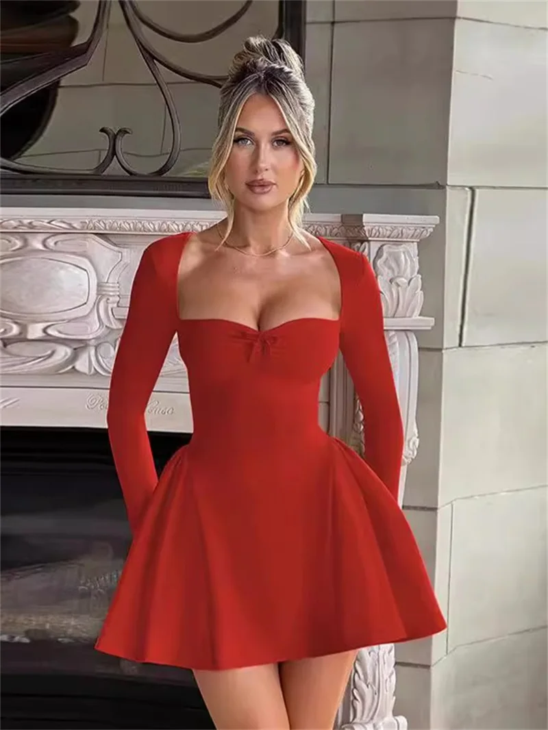 High-End-Abschlussballkleid mit quadratischem Kragen für Heimkehr, Party, einfarbig, schmale Passform, langärmelig, sexy, tief ausgeschnittener, plissierter Abend