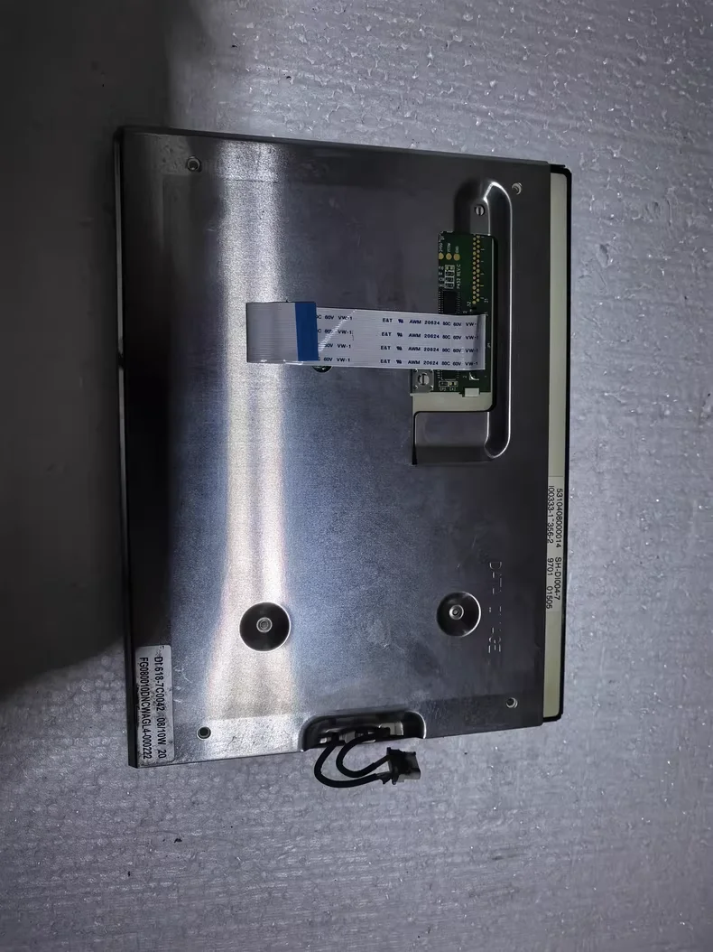 

Проверенный, исправный ЖК-экран 8”FG080010DNCWAGL4