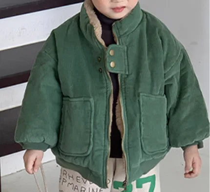 معطف قصير دافئ للأطفال جديد لشتاء 2025 بأكمام طويلة للأولاد والبنات بالإضافة إلى سترة سميكة مخملية للأطفال ملابس صوف دافئة #5