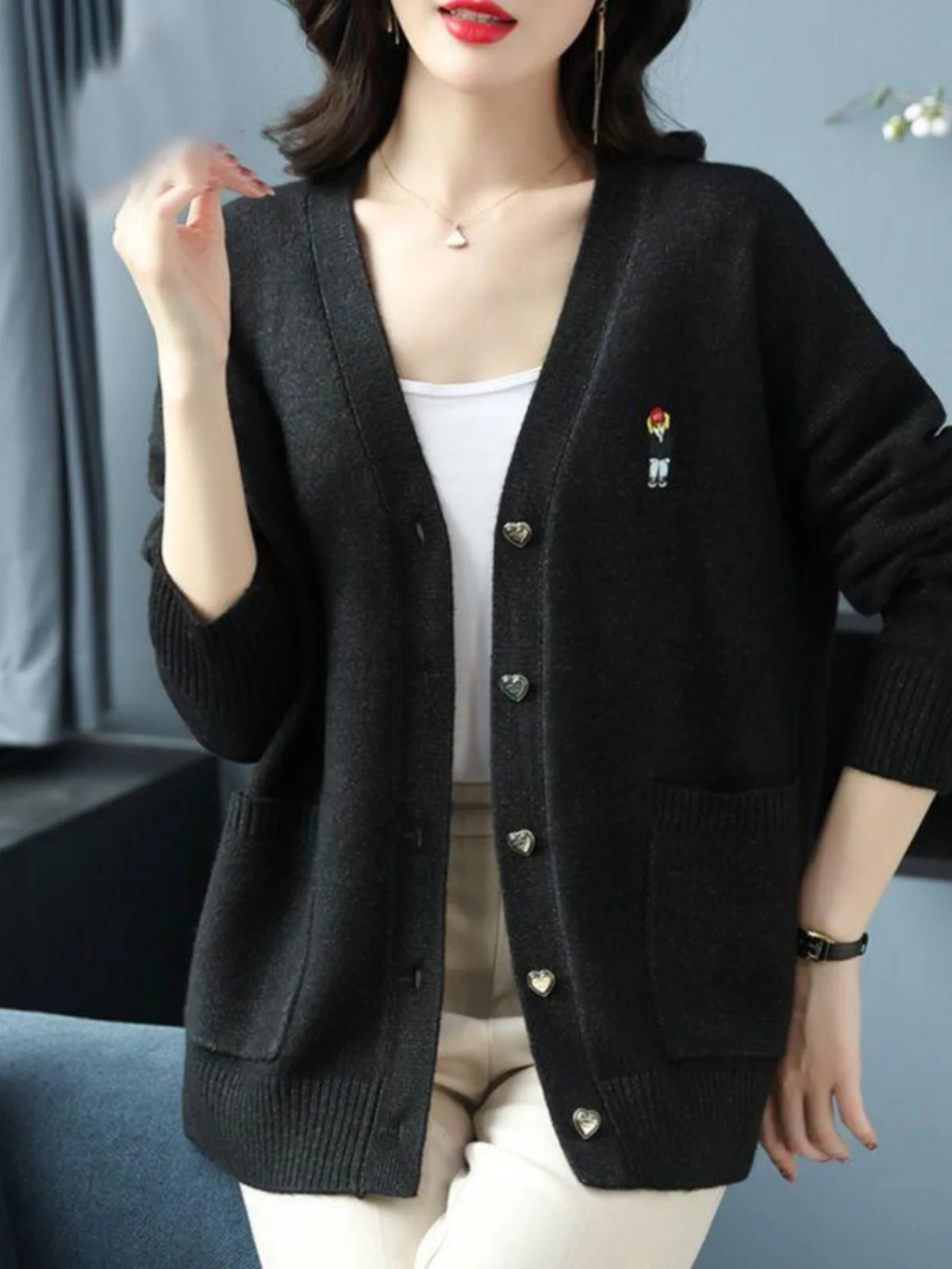 

Утепленный вязаный свитер с V-образным вырезом, весна-осень-зима, новая модная модель, открытый кардиган, верхняя одежда в корейском стиле, большие размеры, для полных женщин, топ-свитер