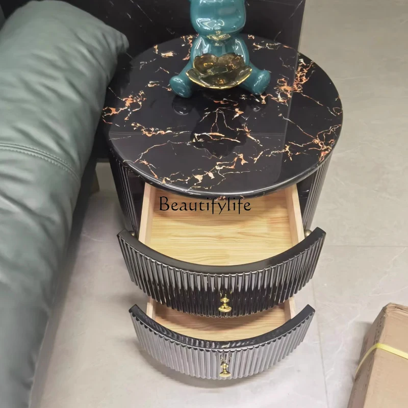 *Kemewahan ringan, kesederhanaan modern, sudut marmer