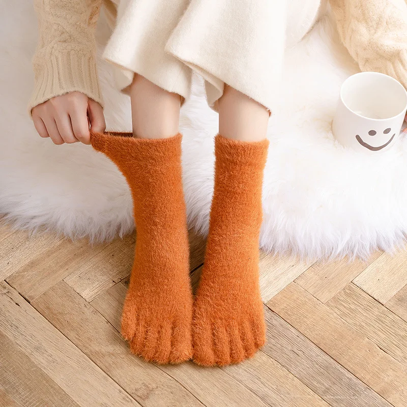 Women Girls Thick Coral Fleece Five Finger Socks Winter Warm Fluffy Toe Socks Soft Cozy Hosiery Female Anti-slip Floor Slippers