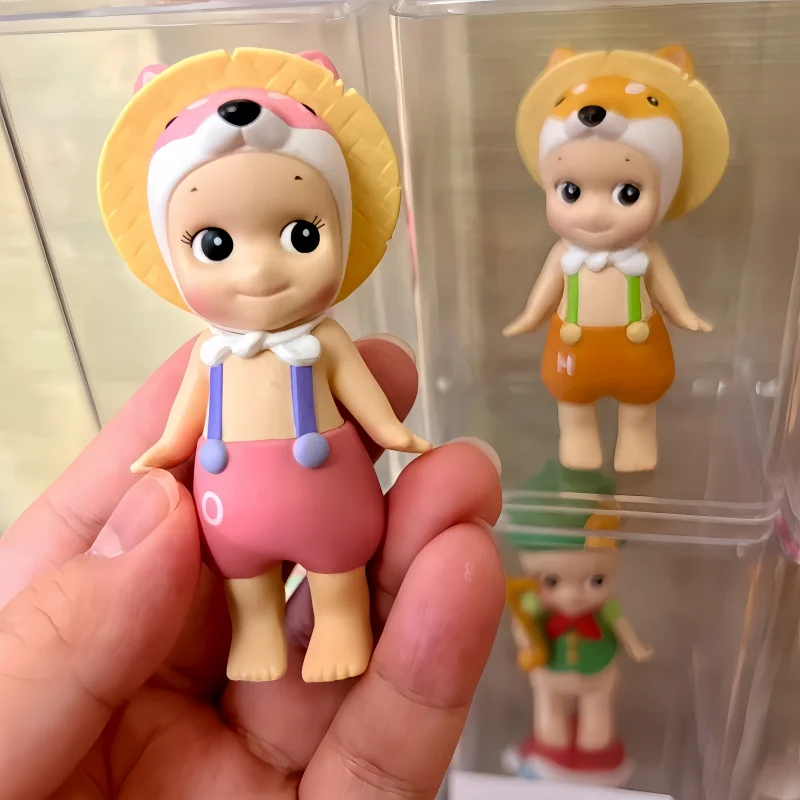 

2025 New Selling Original Sonny Angel H Family Series Blind Box Cute High Quality Handmade Desktop Mini Model Birthday Kid Gifts