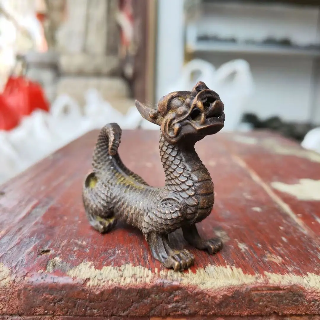 

Bronze Rui beast dragon shape copper solid pure copper casting bronze old bronze high-grade old model