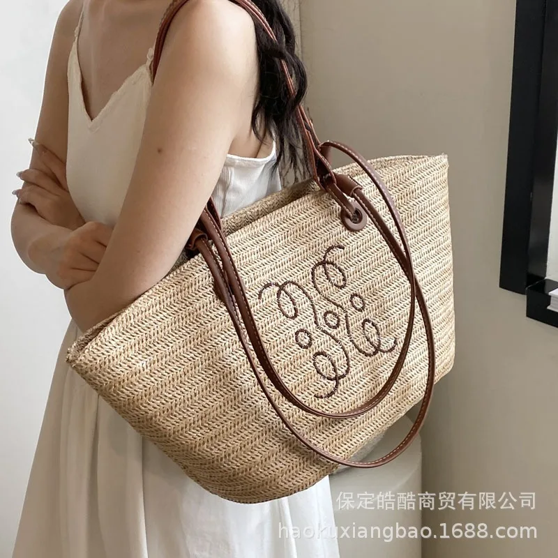 Large Capacity Beach Handbags for Women Luxury Designer Wicker Straw Shoulder Tote Bag 2024 Fashion Trend Crossbody Tote Bag