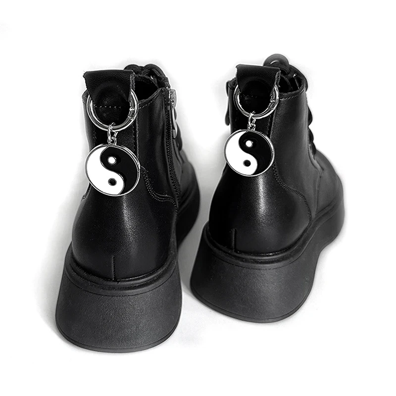 Tai Chi Bagua Round Pendant Shoe Buckle Versatile Personalized Detachable Boots With Alloy Pendant 1PC