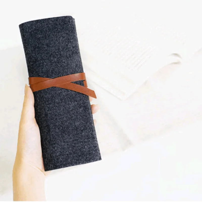 Black Large Capacity School Case Felt Pencil Bag Stationery Holder Fountain Pen Case Simple Style Student Zipper Pencil Pouch