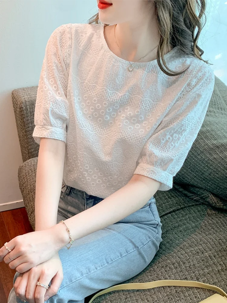 Summer Hlaf Sleeve Embroidery Women Blouses Elegant Casual Cotton White Shirts O-neck Top Fashion