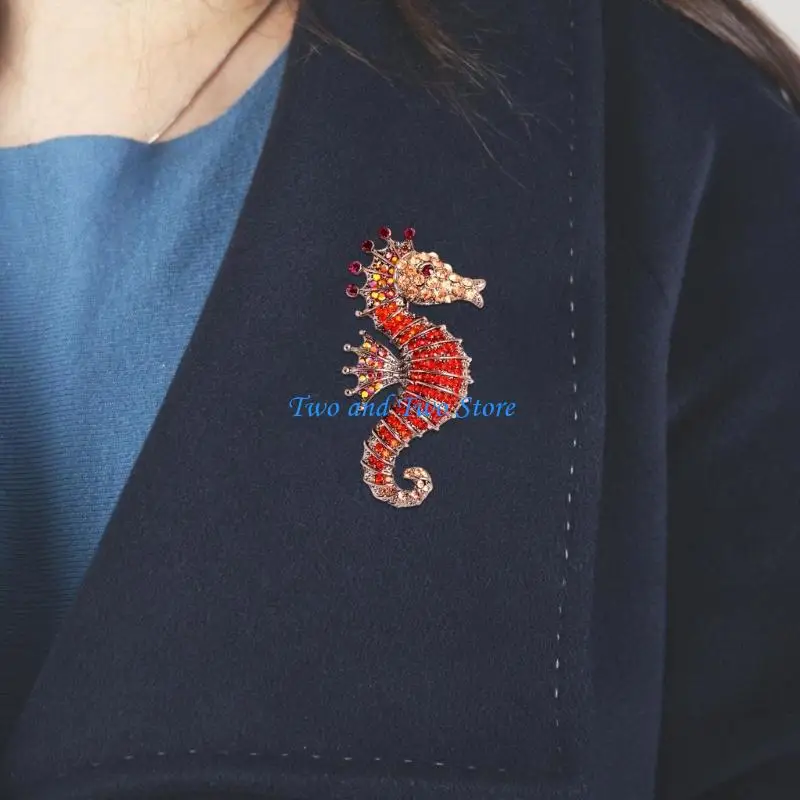 HX6F Lovely Seahorse Brooch Unique Alloy Jewelry Elegant Seahorse Decoration Great Addition To Any Wardrobe Or Collection