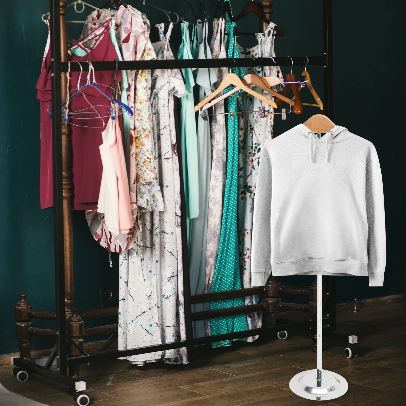 

T-shaped Clothes Rack Adjustable T-Shirt Display Stand Commercial Hanging Shirts Hangers Jacket Portable Clothing Tshirt