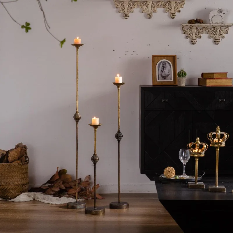 

Retro American wrought iron high-footed floor candlesticks, restaurant, homestay and hotel decoration ornaments, wholesale photo