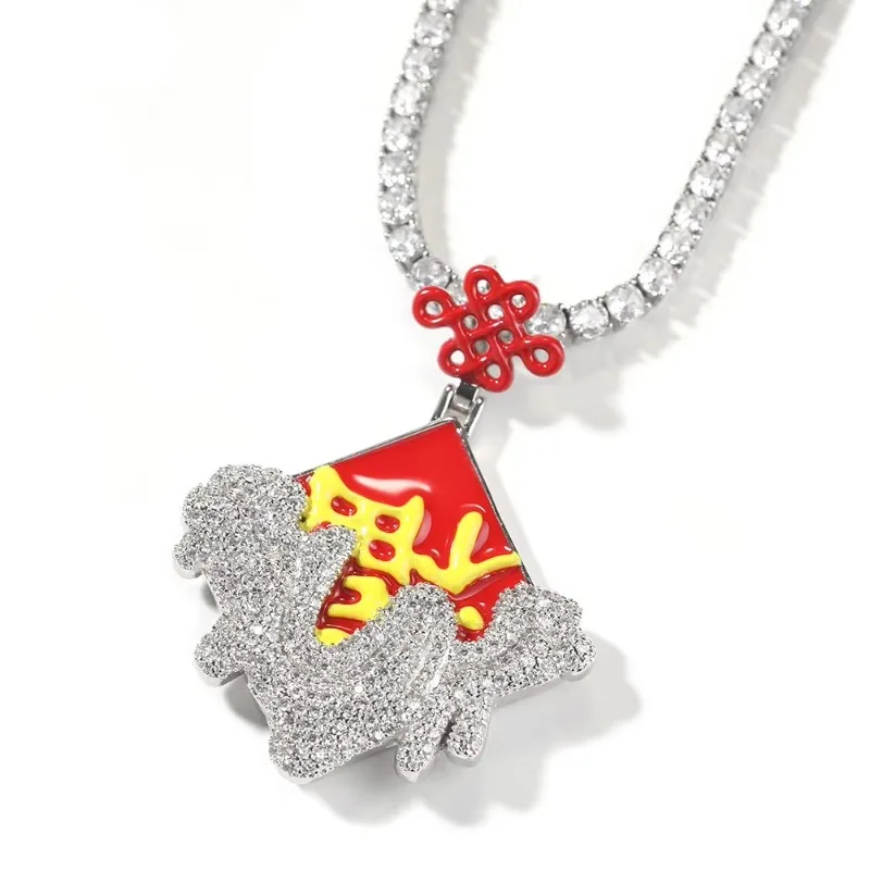 

Newly released Happy Hip Hop China made knot pendant with red brass and rope chain, suitable for anniversary celebrations