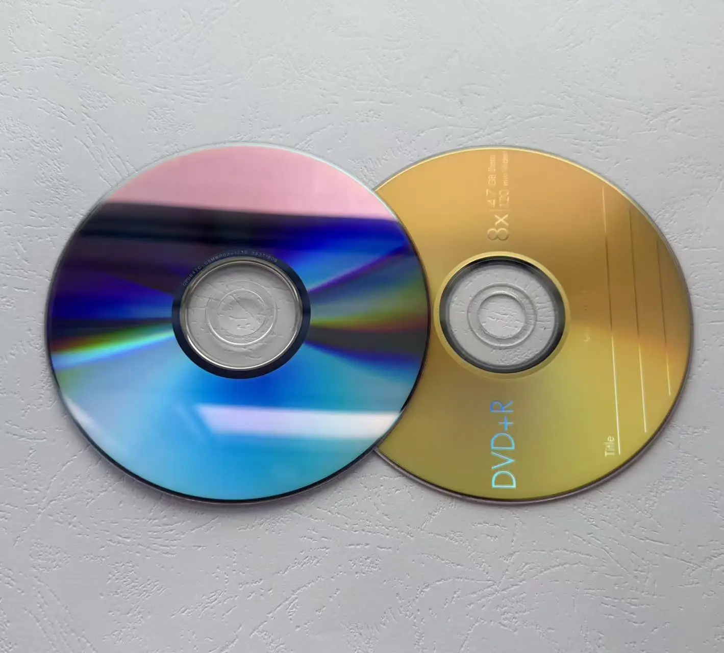 Wholesale 5 Discs Authentic HBrand 8x 4.7 GB Blank Gold Printed DVD+R