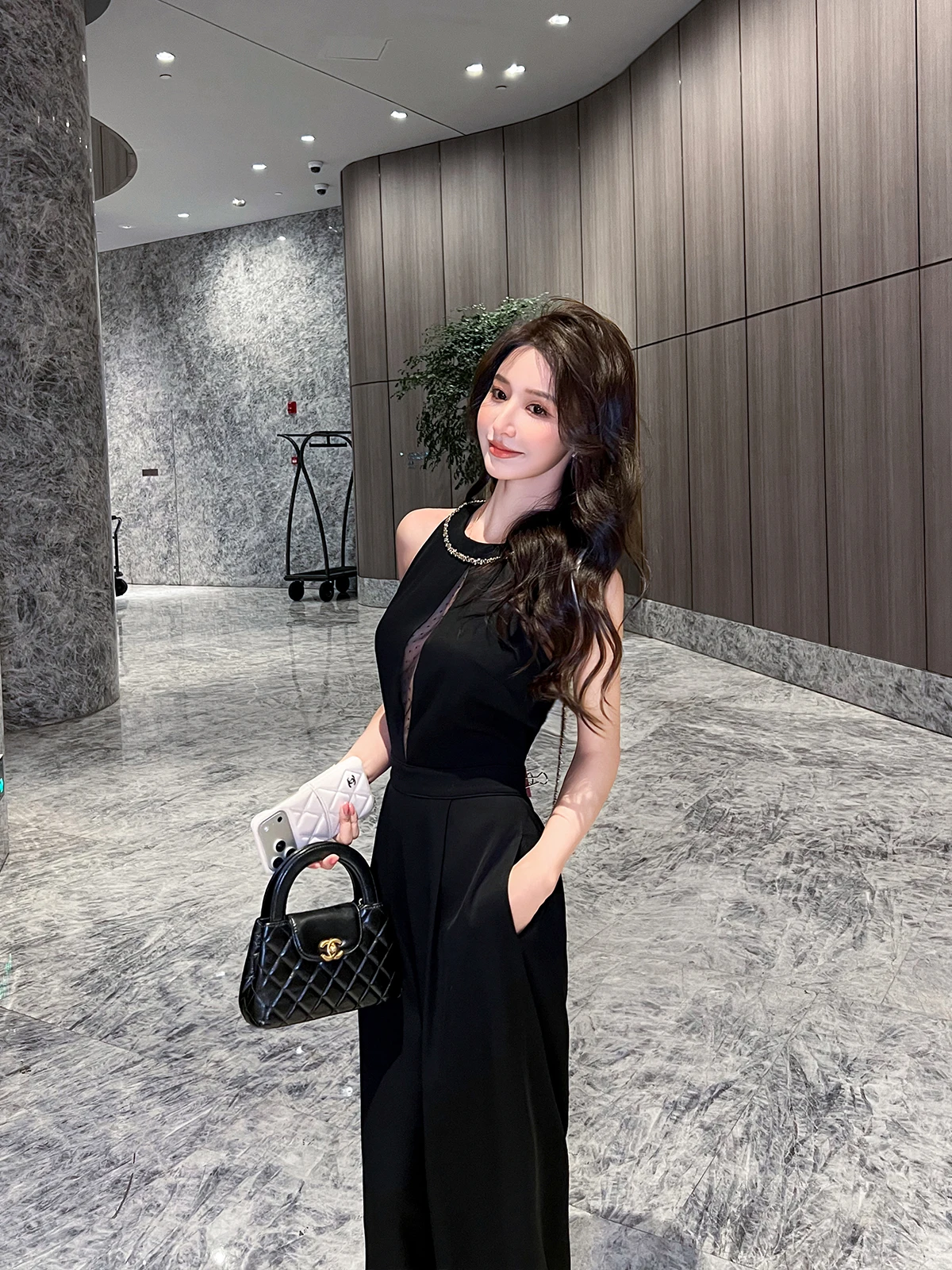 

Hebe Style Black Lace Halter Suit for Women Luxury High Waist Straight Leg Long Pants Silk Commute Fashion